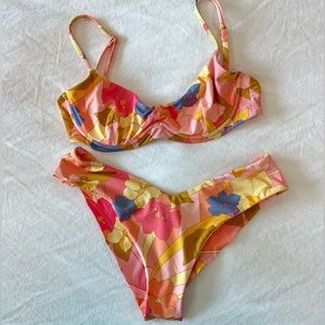 Billabong Women’s Bikini Set